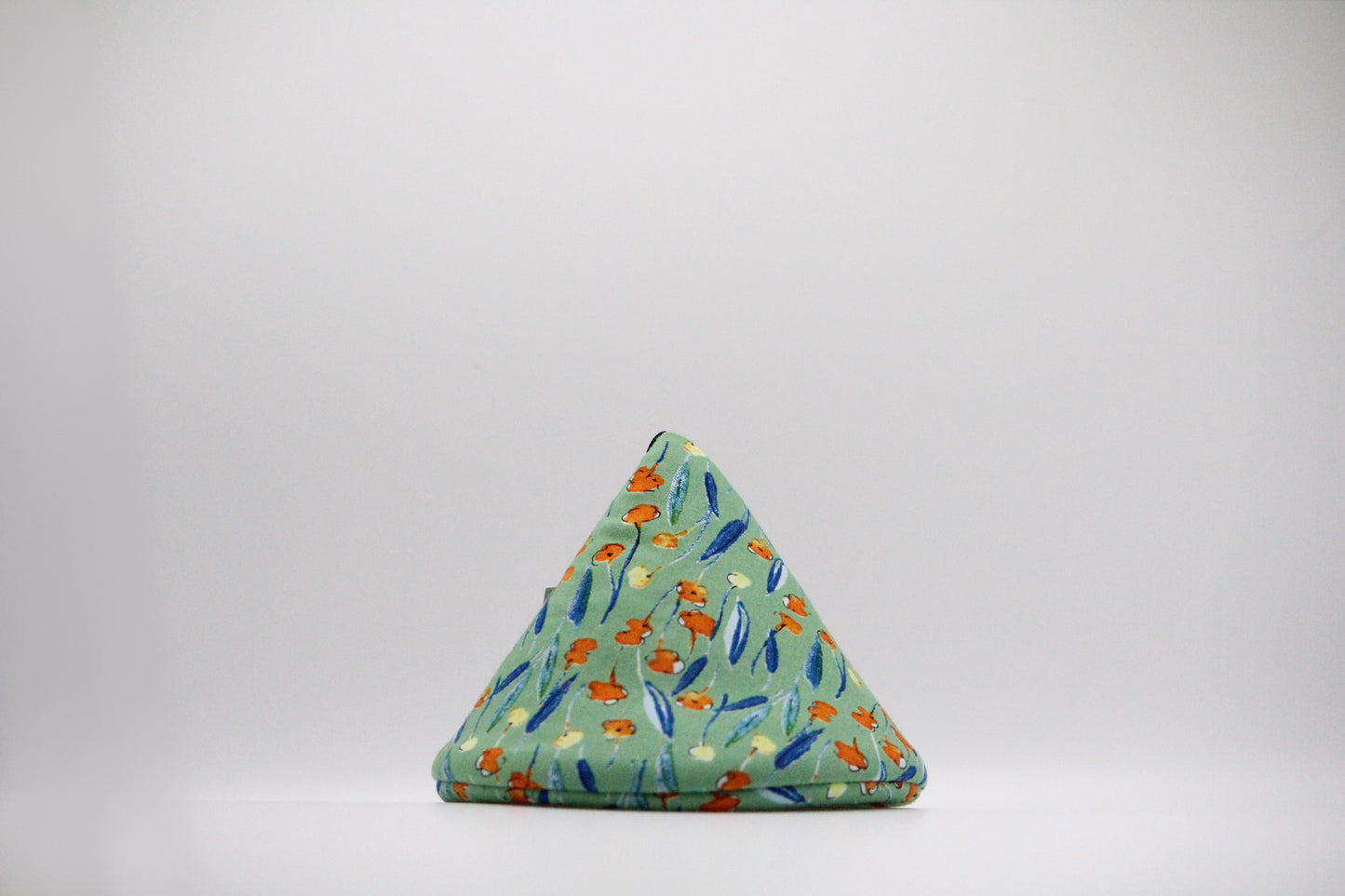 Triangle Potholder